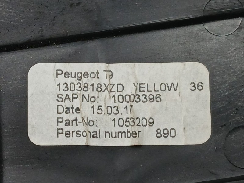 Recambio de rejilla aireadora para peugeot 308 ii (lb_, lp_, lw_, lh_, l3_) 1.2 thp 130 referencia OEM IAM 1303818XZD  