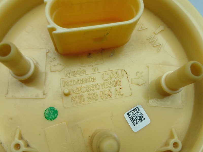 Recambio de bomba combustible para audi a1 (8x1, 8xk) 1.6 tdi referencia OEM IAM 6R0919050AC  6R0919050AC