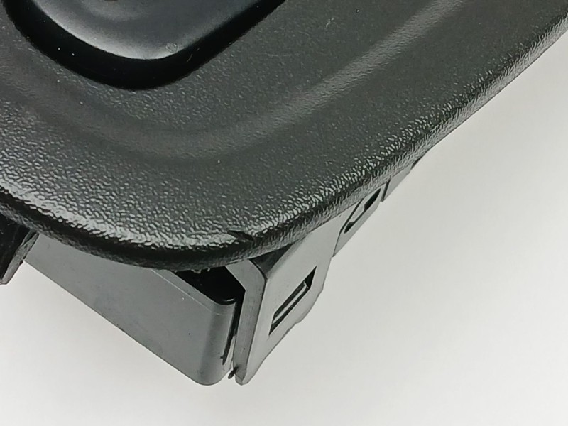 Recambio de mando elevalunas delantero derecho para renault kadjar (ha_, hl_) 1.6 dci 130 referencia OEM IAM 809616626R  