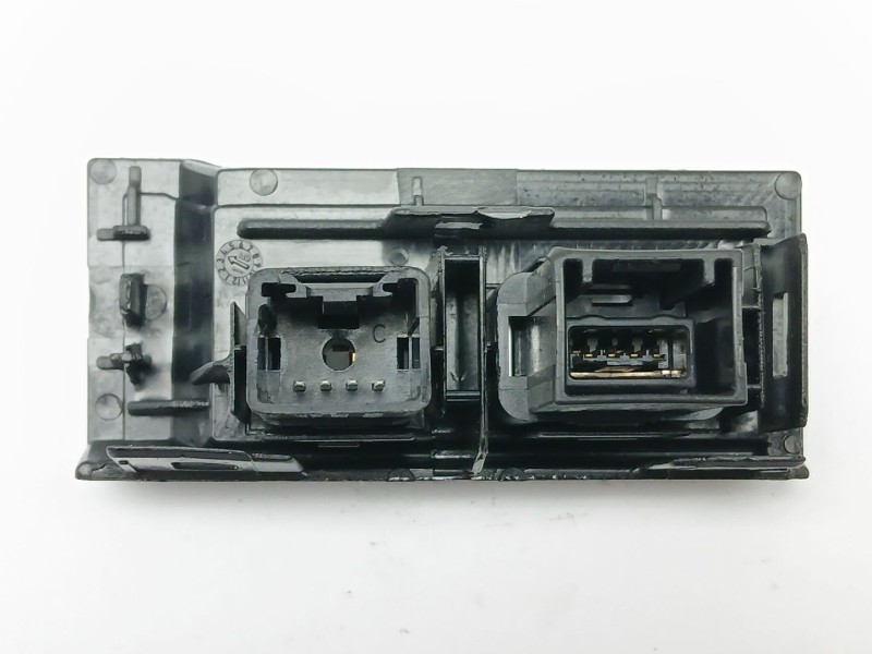 Recambio de modulo electronico para volvo v60 i cross country (157) d4 polestar awd referencia OEM IAM 8M5T19A164VA  31285608