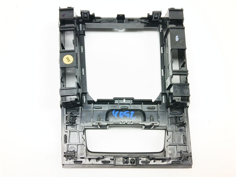 Recambio de moldura para skoda superb iii (3v3) 2.0 tdi referencia OEM IAM 3V1863212A  