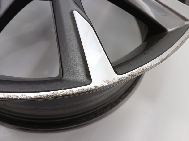 Recambio de llanta para volvo v60 i cross country (157) d4 polestar awd referencia OEM IAM 31381280  31381630