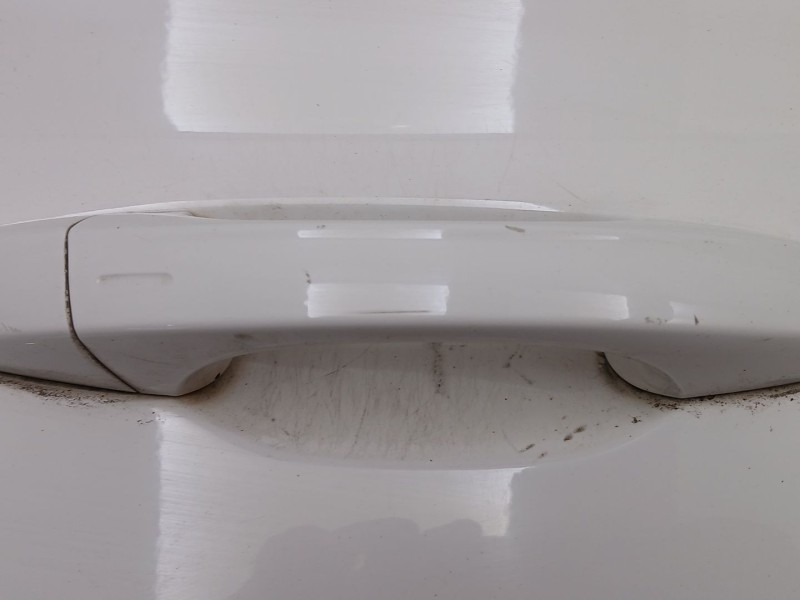 Recambio de puerta delantera derecha para skoda superb iii (3v3) 2.0 tdi referencia OEM IAM 3V0831312  3V0831056B