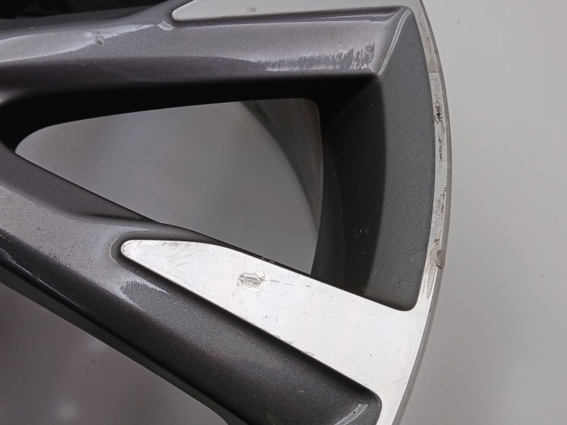 Recambio de llanta para volvo v60 i cross country (157) d4 polestar awd referencia OEM IAM 31381280  31381630