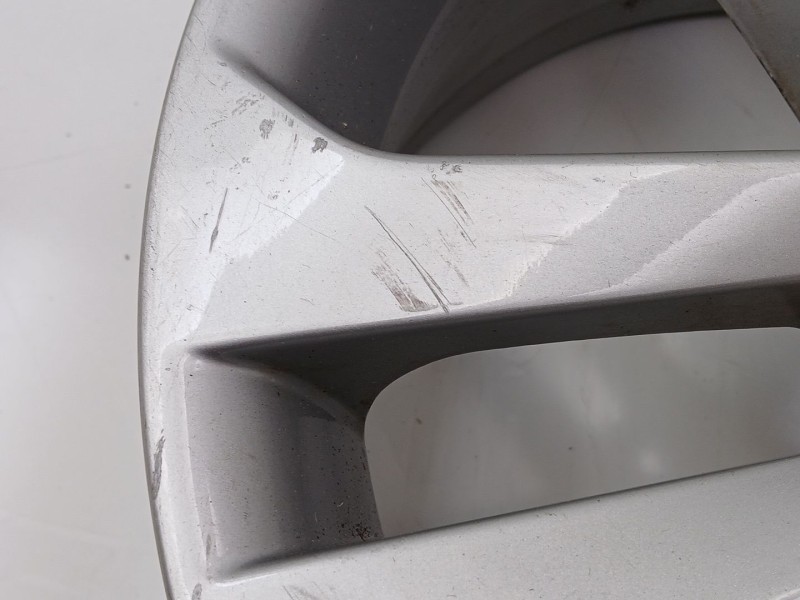 Recambio de llanta para nissan juke (f15) acenta referencia OEM IAM N457018  