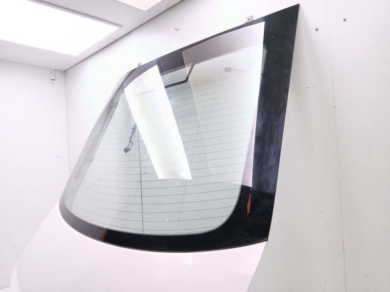 Recambio de porton trasero para skoda superb iii (3v3) 2.0 tdi referencia OEM IAM 3V5827023D  