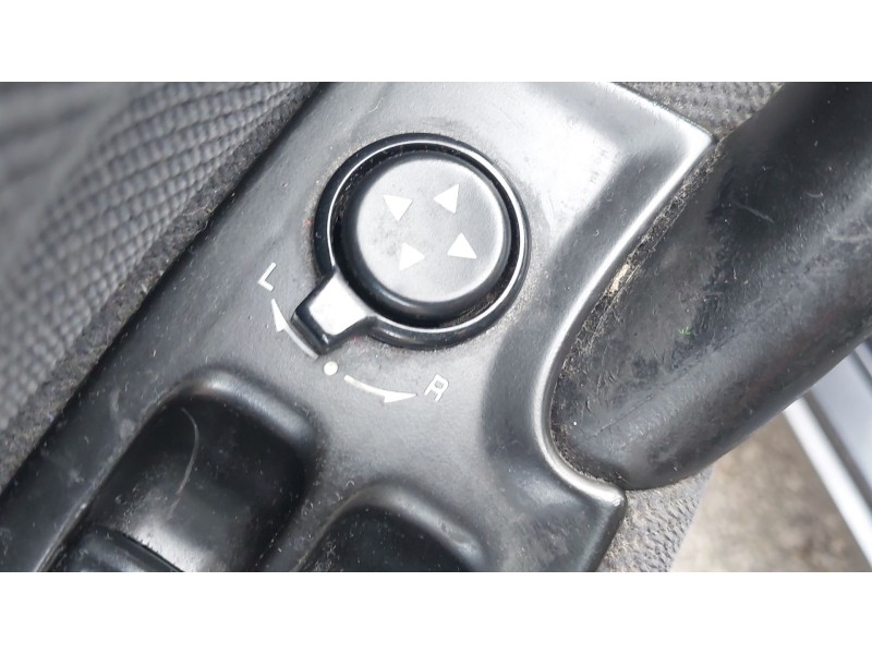 alfa romeo 147 (937_) del año 2004