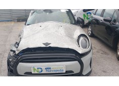 mini mini (f55) del año 2022