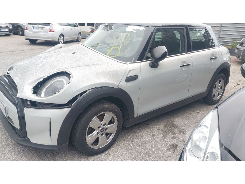mini mini (f55) del año 2022