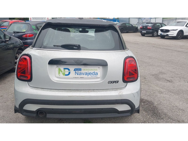 mini mini (f55) del año 2022