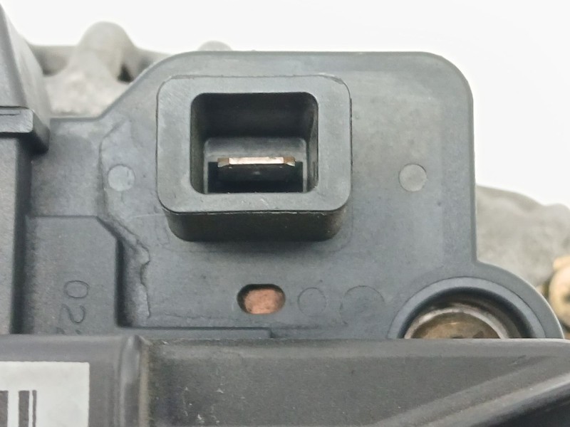 Recambio de alternador para volvo xc90 d5 momentum (5 asientos) (136kw) referencia OEM IAM 30667788  0124625024