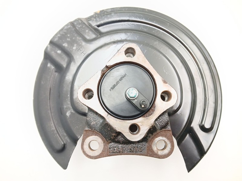 Recambio de mangueta trasera derecha para renault arkana i (lcm_, ldn_) 1.6 e-tech 145 (ldmu) referencia OEM IAM 441558157R  432