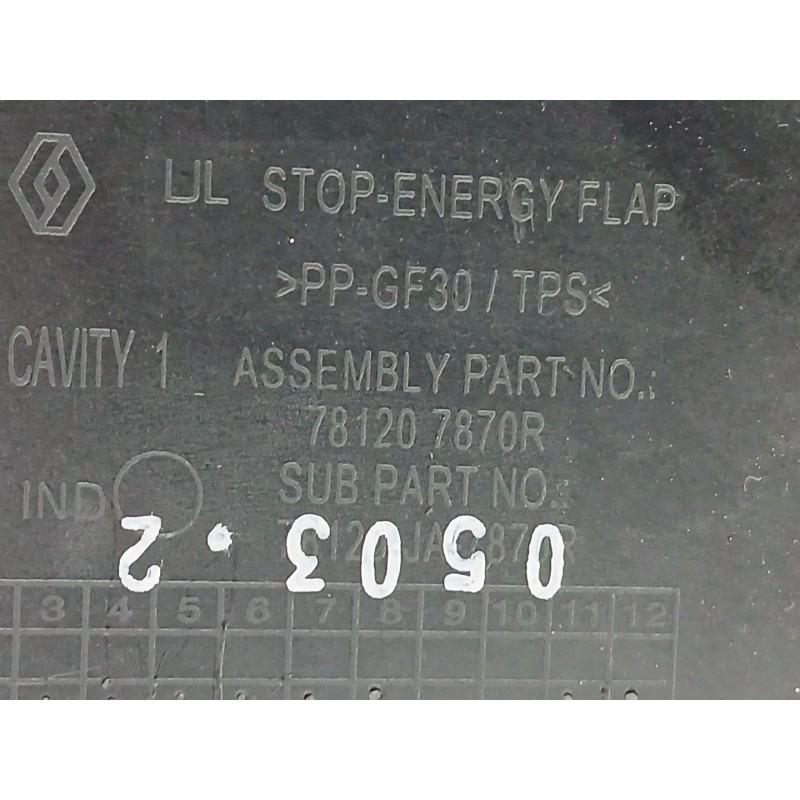 Recambio de tapa exterior combustible para renault arkana i (lcm_, ldn_) 1.6 e-tech 145 (ldmu) referencia OEM IAM 781207870R  78