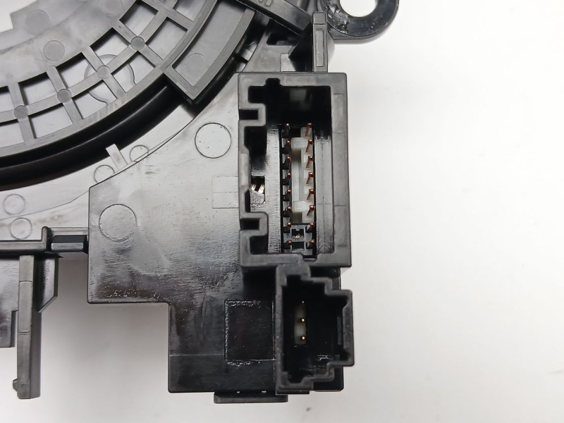 Recambio de anillo airbag para renault arkana i (lcm_, ldn_) 1.6 e-tech 145 (ldmu) referencia OEM IAM 255541203R  