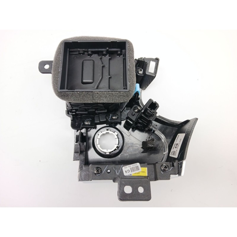 Recambio de rejilla aireadora para renault arkana i (lcm_, ldn_) 1.6 e-tech 145 (ldmu) referencia OEM IAM 683100329R  