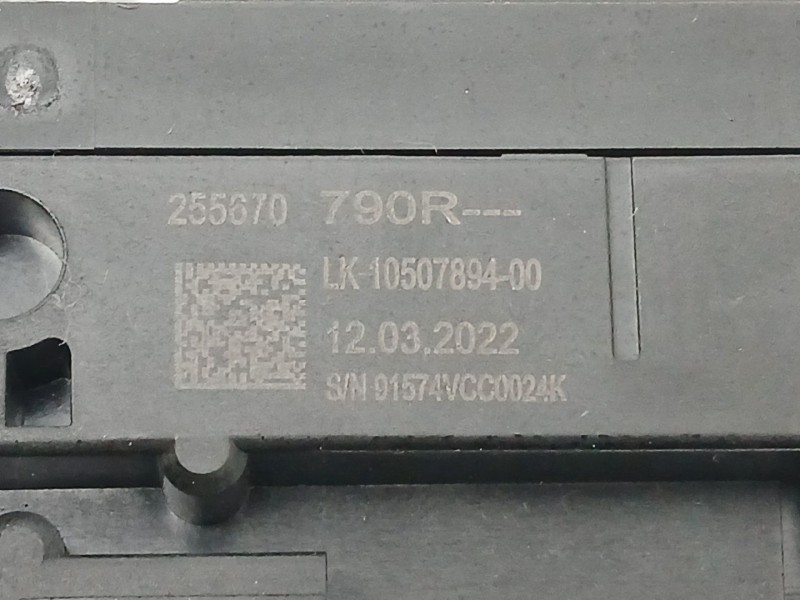 Recambio de mando multifuncion para renault arkana i (lcm_, ldn_) 1.6 e-tech 145 (ldmu) referencia OEM IAM 255670790R  
