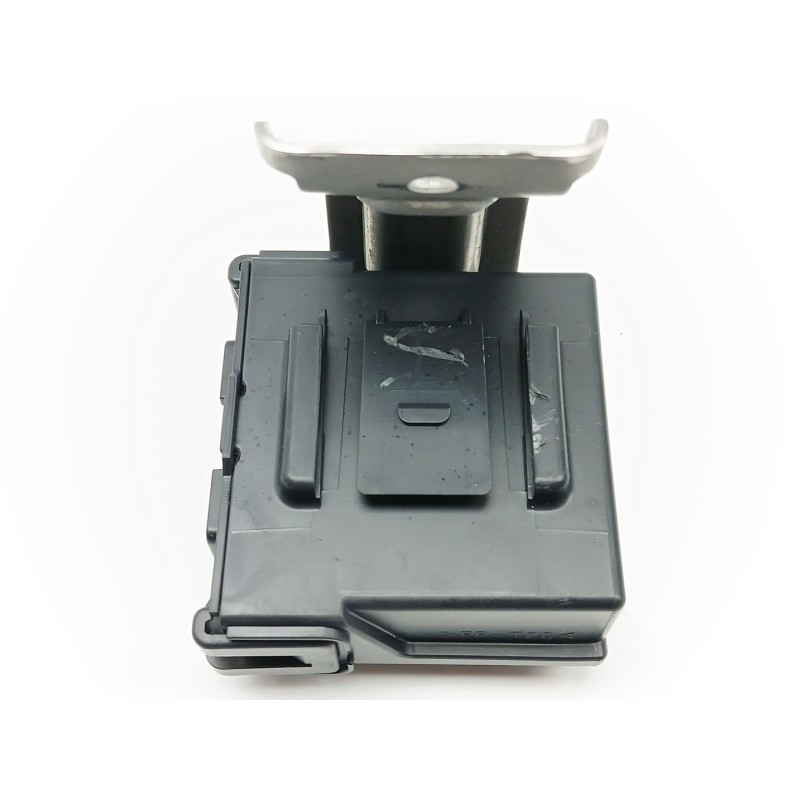 Recambio de modulo electronico para renault arkana i (lcm_, ldn_) 1.6 e-tech 145 (ldmu) referencia OEM IAM 284E77557R  