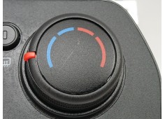 Recambio de mando climatizador para dacia sandero iii 1.0 sce 65 referencia OEM IAM 275008333R  M01464316900 2