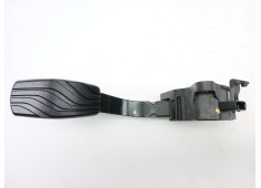 Recambio de potenciometro pedal para dacia sandero iii 1.0 sce 65 referencia OEM IAM 180100912R  