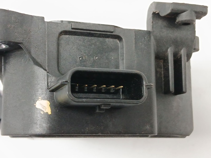 Recambio de potenciometro pedal para dacia sandero iii 1.0 sce 65 referencia OEM IAM 180100912R  