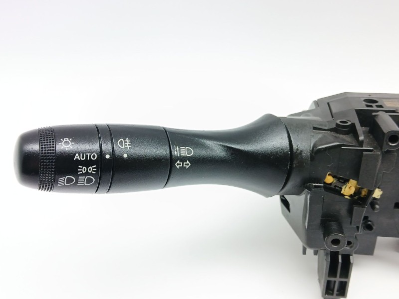 Recambio de mando multifuncion para dacia sandero iii 1.0 sce 65 referencia OEM IAM 255679970R  