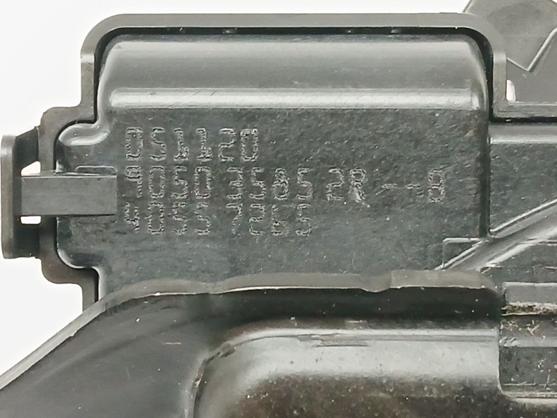 Recambio de cerradura maletero / porton para dacia sandero iii 1.0 sce 65 referencia OEM IAM 905035852R  