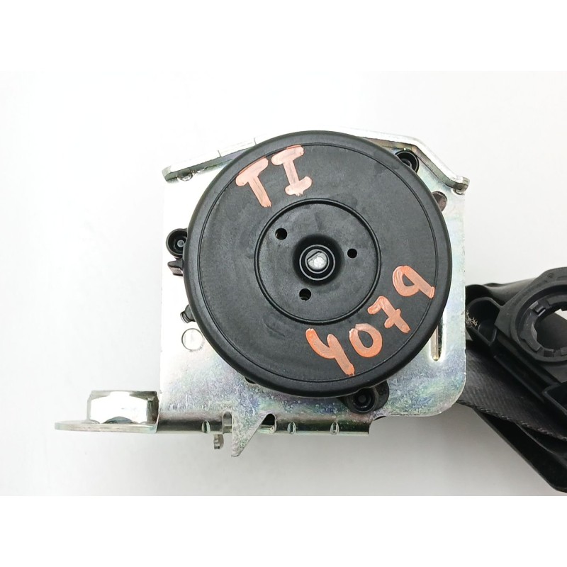 Recambio de cinturon seguridad trasero izquierdo para opel corsa e (x15) 1.3 cdti (08, 68) referencia OEM IAM 13427752  13427731