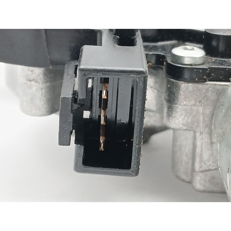 Recambio de motor limpia trasero para opel corsa e (x15) 1.3 cdti (08, 68) referencia OEM IAM 39045012  0390205011