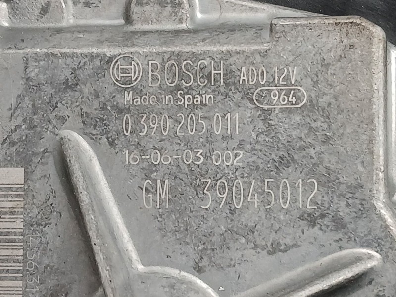 Recambio de motor limpia trasero para opel corsa e (x15) 1.3 cdti (08, 68) referencia OEM IAM 39045012  0390205011
