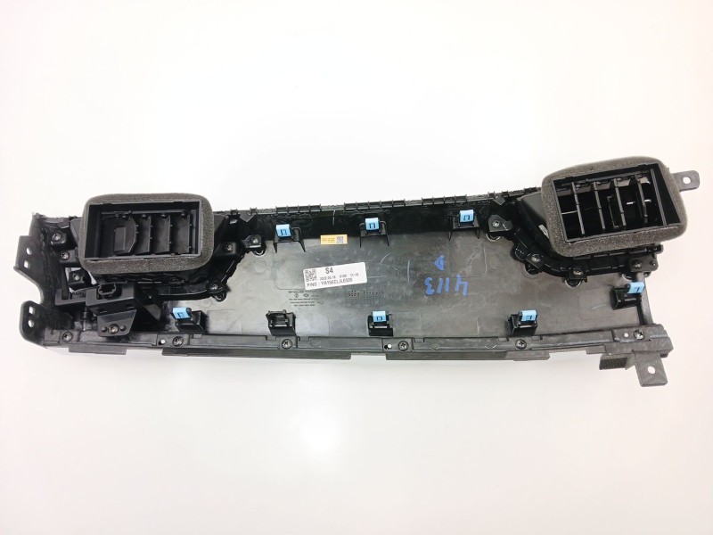 Recambio de rejilla aireadora para renault arkana i (lcm_, ldn_) 1.6 e-tech 145 (ldmu) referencia OEM IAM 682115049R 682113392R 