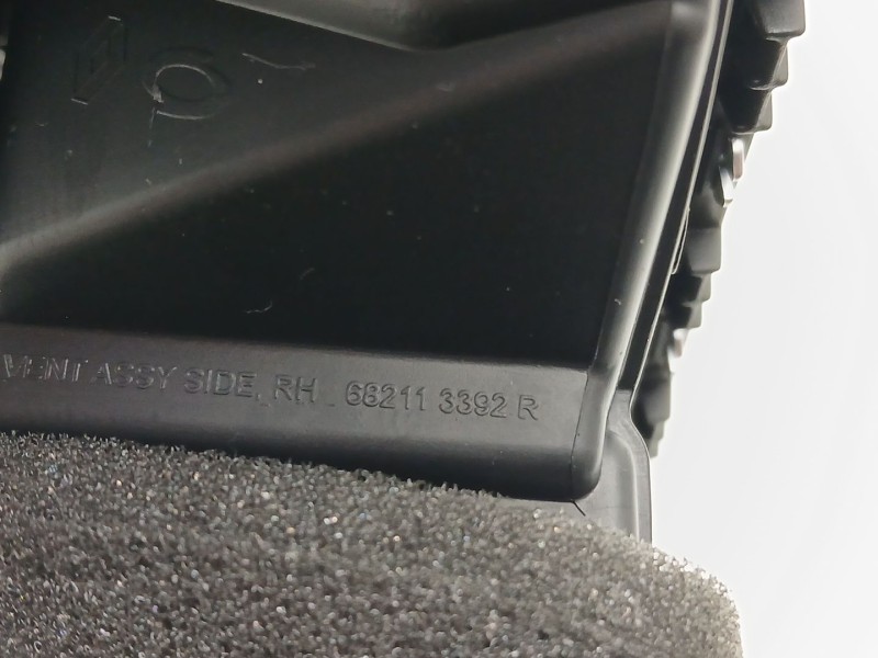 Recambio de rejilla aireadora para renault arkana i (lcm_, ldn_) 1.6 e-tech 145 (ldmu) referencia OEM IAM 682115049R 682113392R 