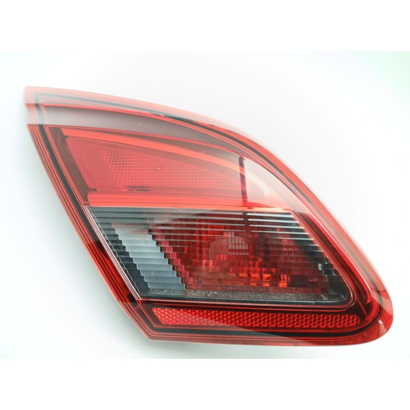 Recambio de piloto trasero izquierdo interior para opel corsa e (x15) 1.3 cdti (08, 68) referencia OEM IAM 39012623  