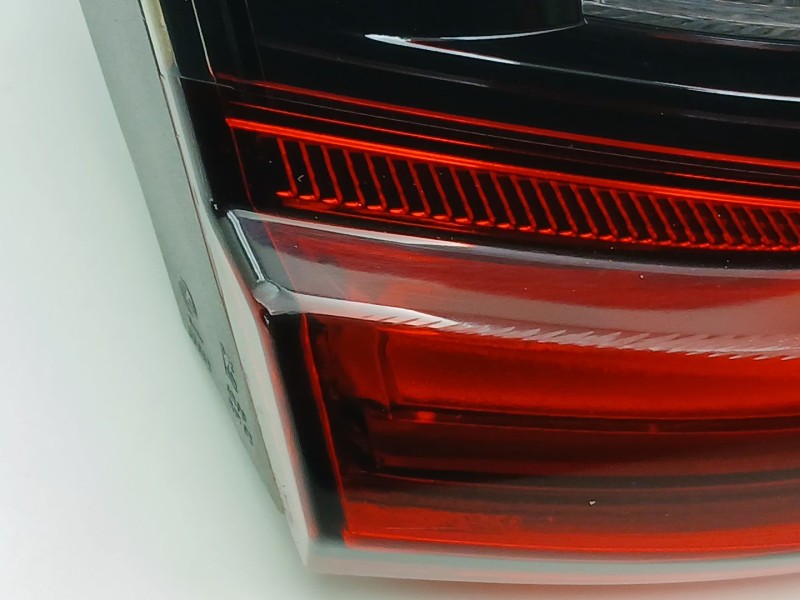 Recambio de piloto trasero izquierdo interior para renault arkana i (lcm_, ldn_) 1.6 e-tech 145 (ldmu) referencia OEM IAM 265556