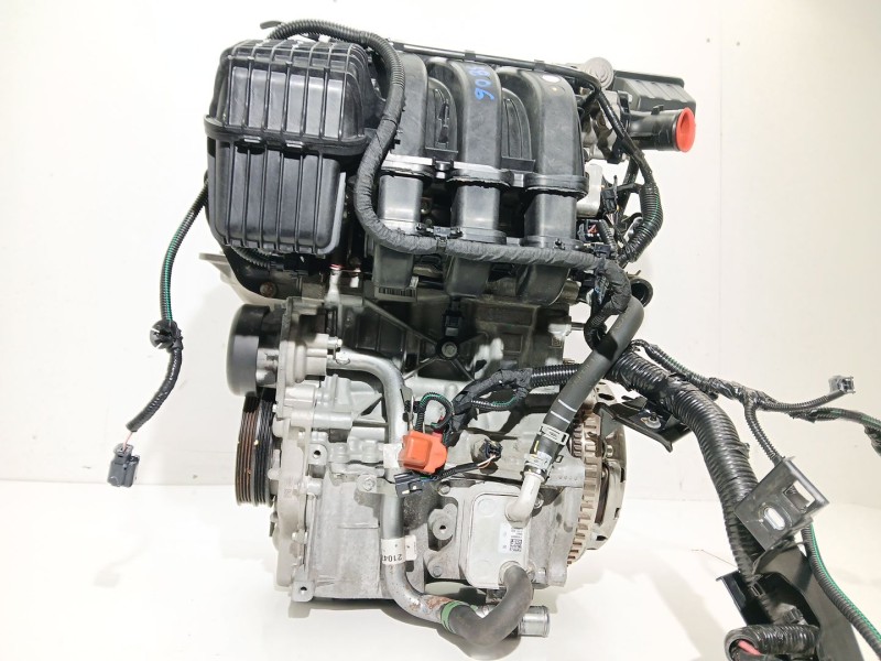 Recambio de motor completo para dacia sandero iii 1.0 sce 65 referencia OEM IAM B4DH419  