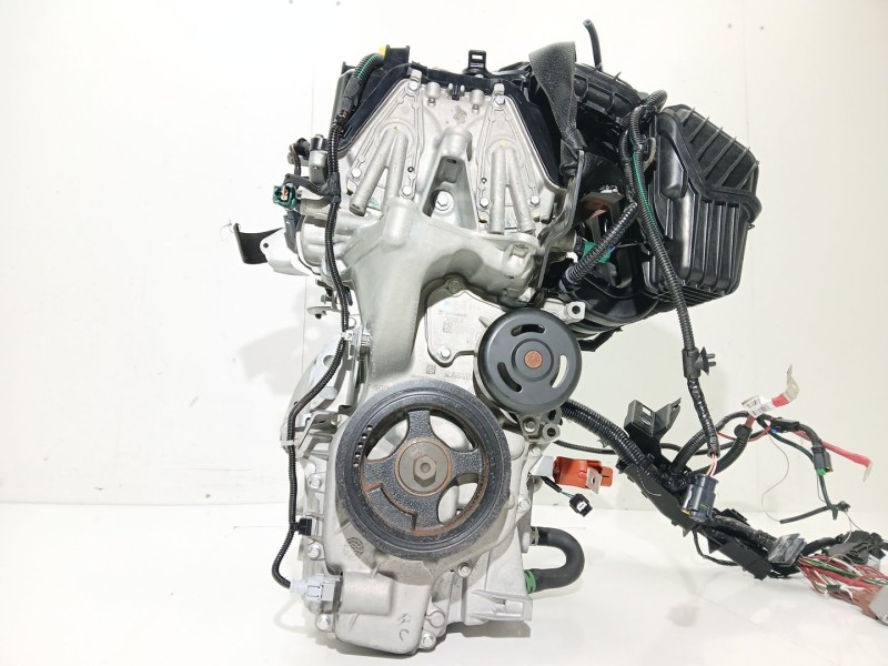 Recambio de motor completo para dacia sandero iii 1.0 sce 65 referencia OEM IAM B4DH419  