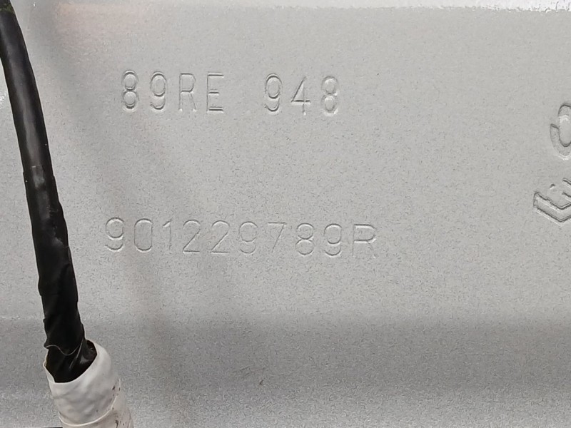 Recambio de porton trasero para renault arkana i (lcm_, ldn_) 1.6 e-tech 145 (ldmu) referencia OEM IAM 901009228R  901229789R