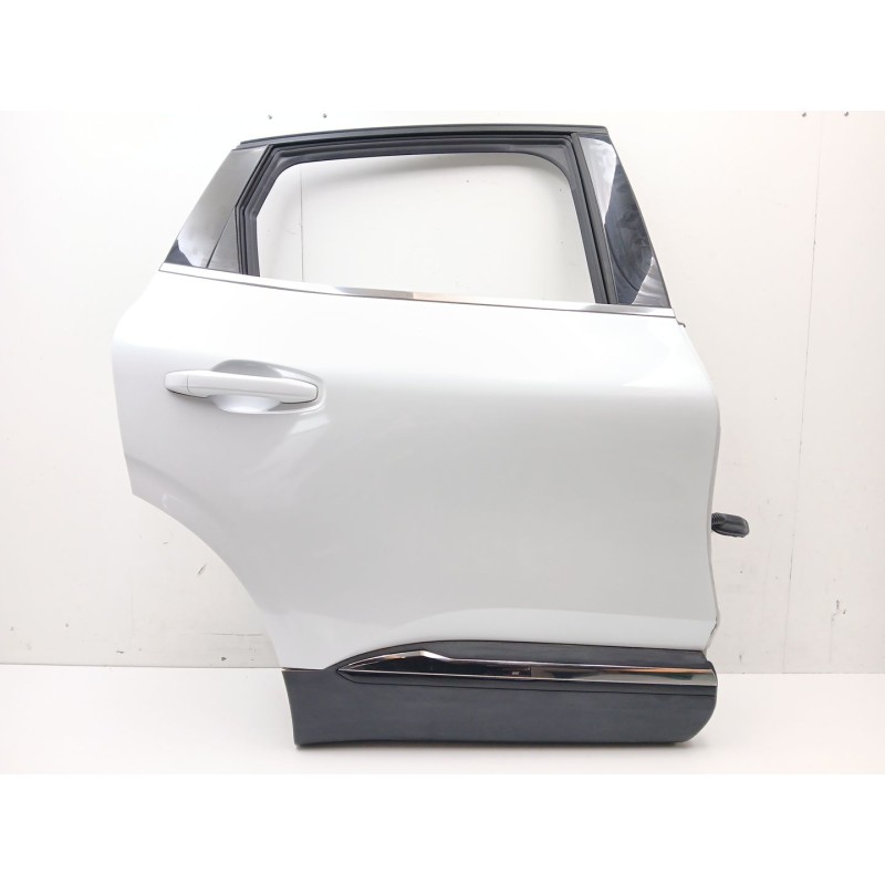 Recambio de puerta trasera derecha para renault arkana i (lcm_, ldn_) 1.6 e-tech 145 (ldmu) referencia OEM IAM 821122956R  