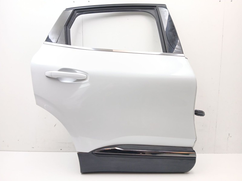 Recambio de puerta trasera derecha para renault arkana i (lcm_, ldn_) 1.6 e-tech 145 (ldmu) referencia OEM IAM 821122956R  