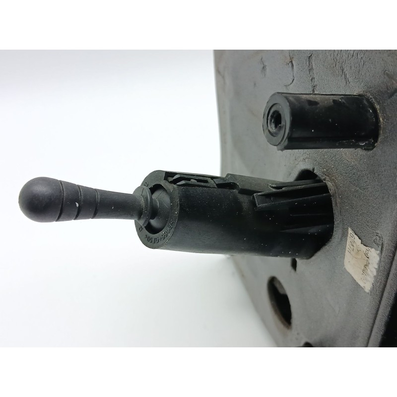 Recambio de retrovisor derecho para renault twingo ii (cn0_) 1.2 16v (cn04, cn0a, cn0b) referencia OEM IAM 7701067333  