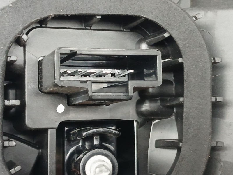 Recambio de piloto trasero derecho para dacia sandero iii 1.0 sce 65 referencia OEM IAM 265509530R  