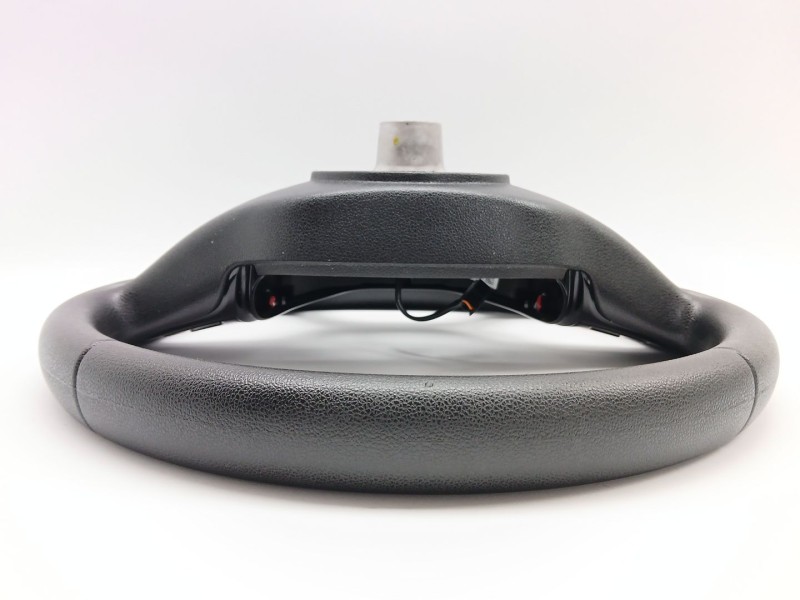 Recambio de volante para dacia sandero iii 1.0 sce 65 referencia OEM IAM 484002535R  