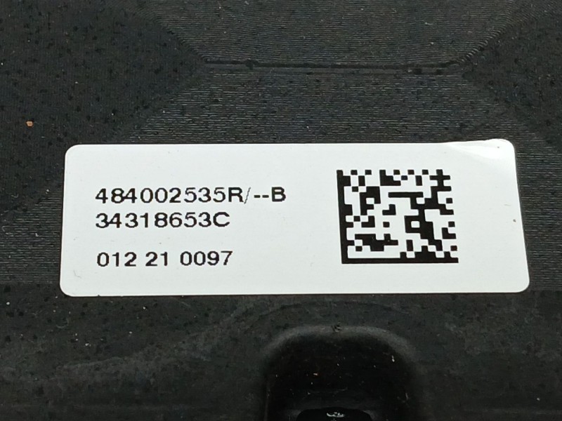 Recambio de volante para dacia sandero iii 1.0 sce 65 referencia OEM IAM 484002535R  