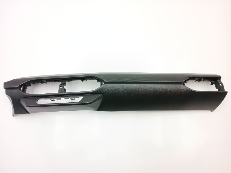 Recambio de moldura para dacia sandero iii 1.0 sce 65 referencia OEM IAM 683102674R  