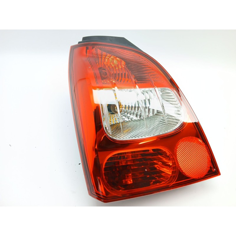 Recambio de piloto trasero izquierdo para renault twingo ii (cn0_) 1.2 16v (cn04, cn0a, cn0b) referencia OEM IAM 8200387888  