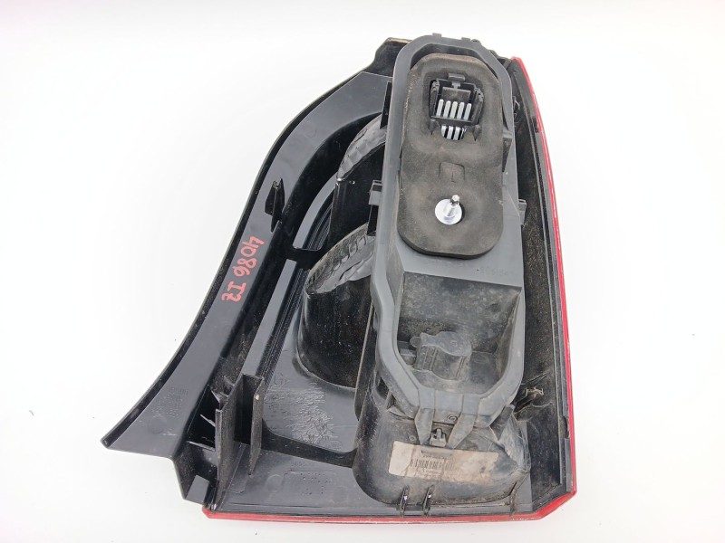 Recambio de piloto trasero izquierdo para renault twingo ii (cn0_) 1.2 16v (cn04, cn0a, cn0b) referencia OEM IAM 8200387888  