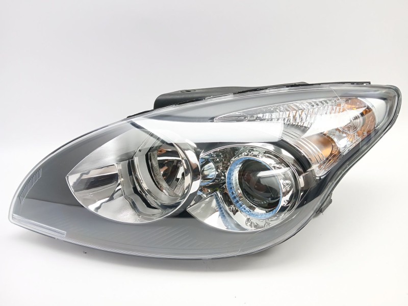 Recambio de faro izquierdo para hyundai i30 (fd) 1.6 crdi referencia OEM IAM 921012R000  