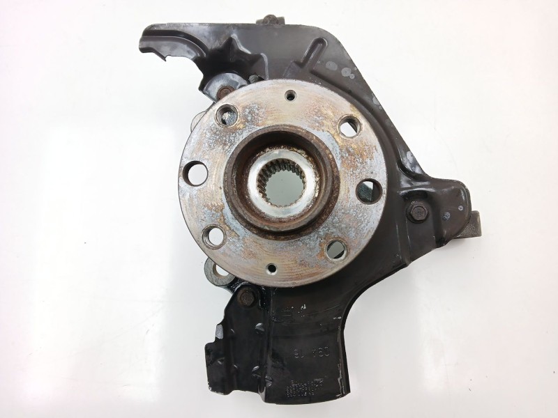 Recambio de mangueta delantera izquierda para opel corsa e (x15) 1.3 cdti (08, 68) referencia OEM IAM 13431896  