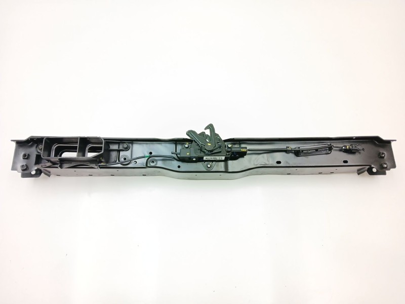 Recambio de travesaño superior para hyundai i20 i (pb, pbt) 1.2 referencia OEM IAM 64101C8000  