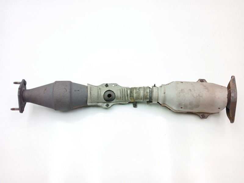 Recambio de catalizador para nissan note (e11, ne11) 1.6 referencia OEM IAM 9U0AD9 200109U22A 