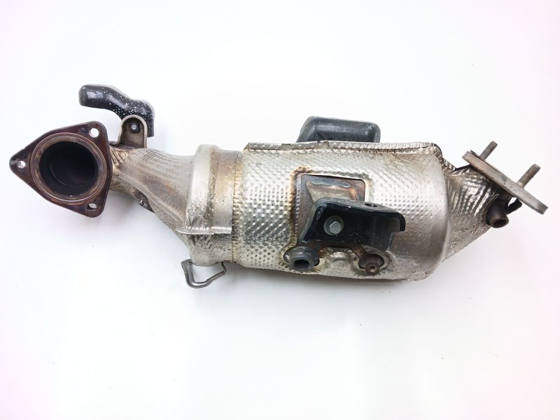 Recambio de catalizador para ssangyong korando (c300) 1.5 referencia OEM IAM 2421135630  